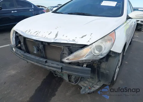 2013 Hyundai Sonata Limited z USA, uszkodzony, nr VIN 5NPEC4AC7DH621225